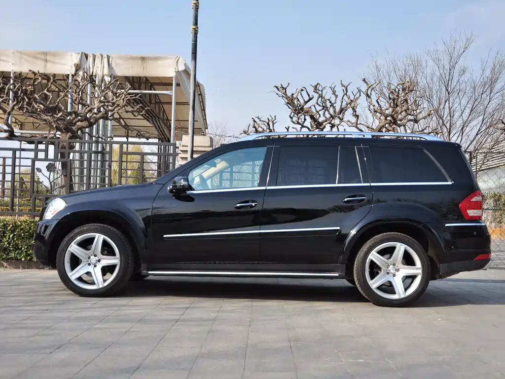 Mercedes-Benz GL 2010 GL 550 4MATIC