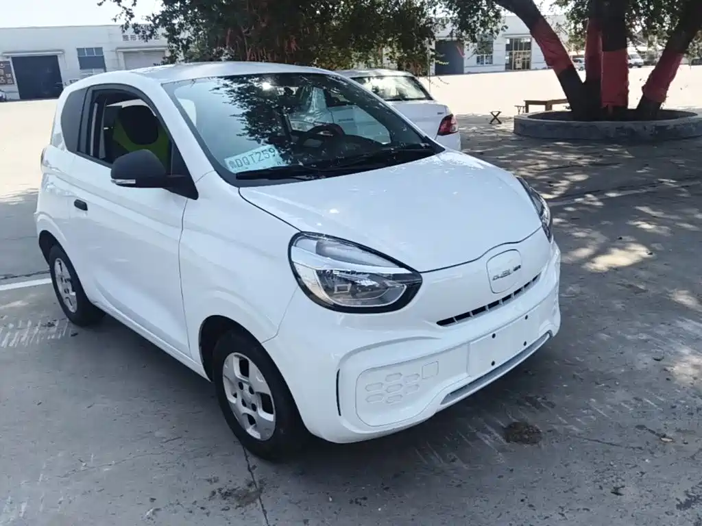 Roewe Clever — миниатюра 4
