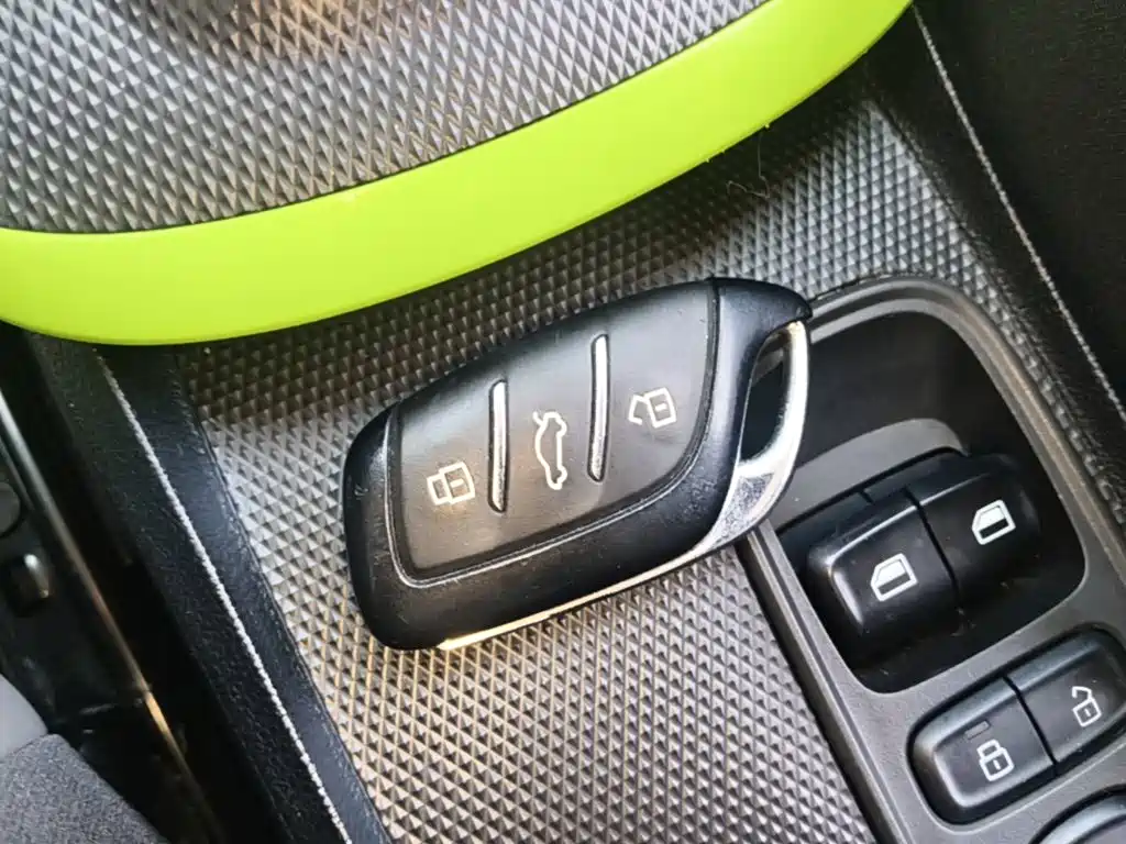 Roewe Clever — миниатюра 9