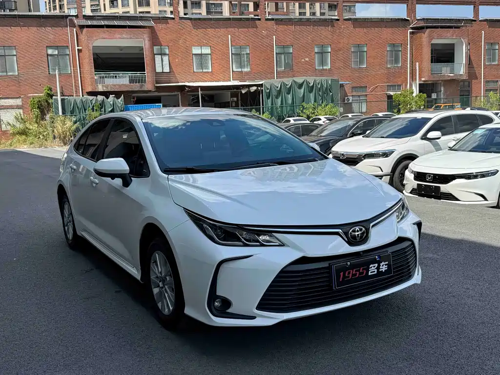 Toyota Corolla — миниатюра 3