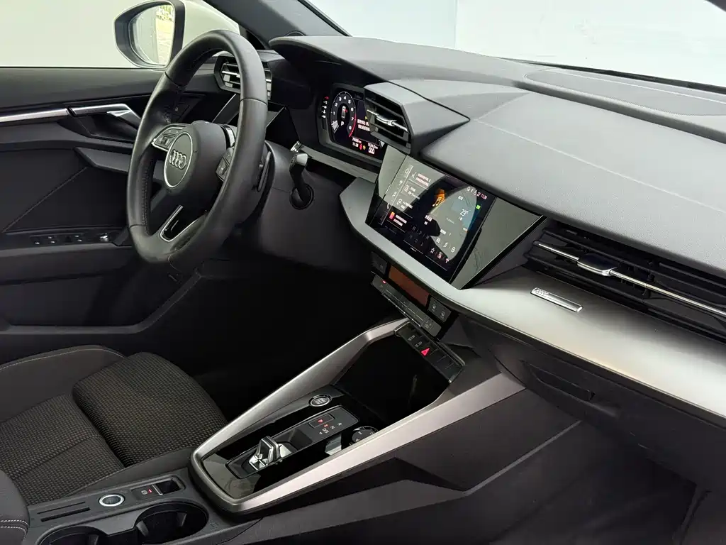 Audi A3 — миниатюра 15
