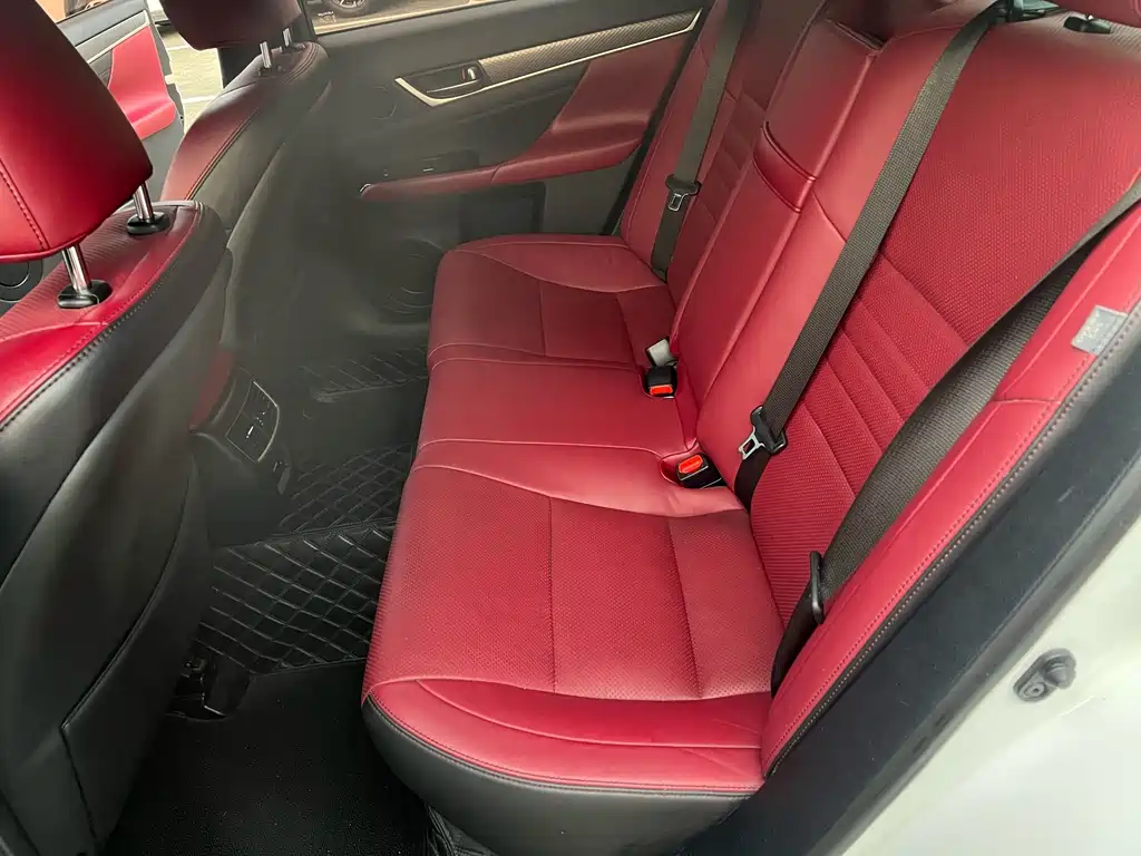 Lexus GS — миниатюра 14