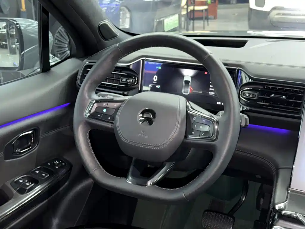 NIO EC6 — миниатюра 13