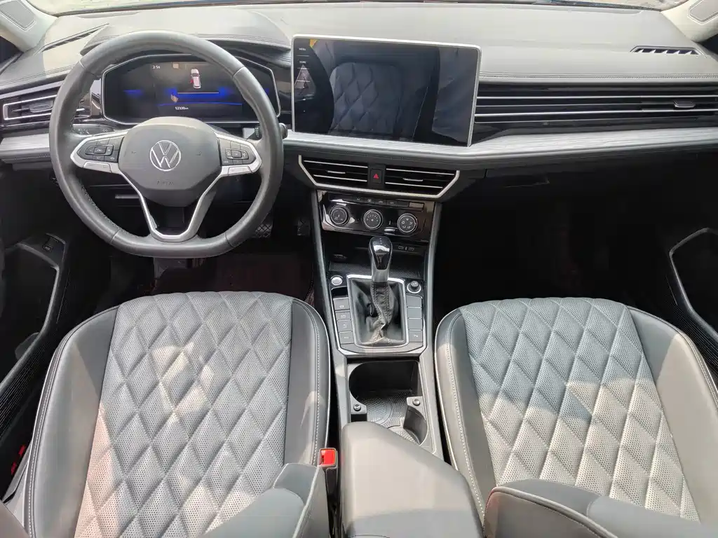 Volkswagen Sagitar — миниатюра 11