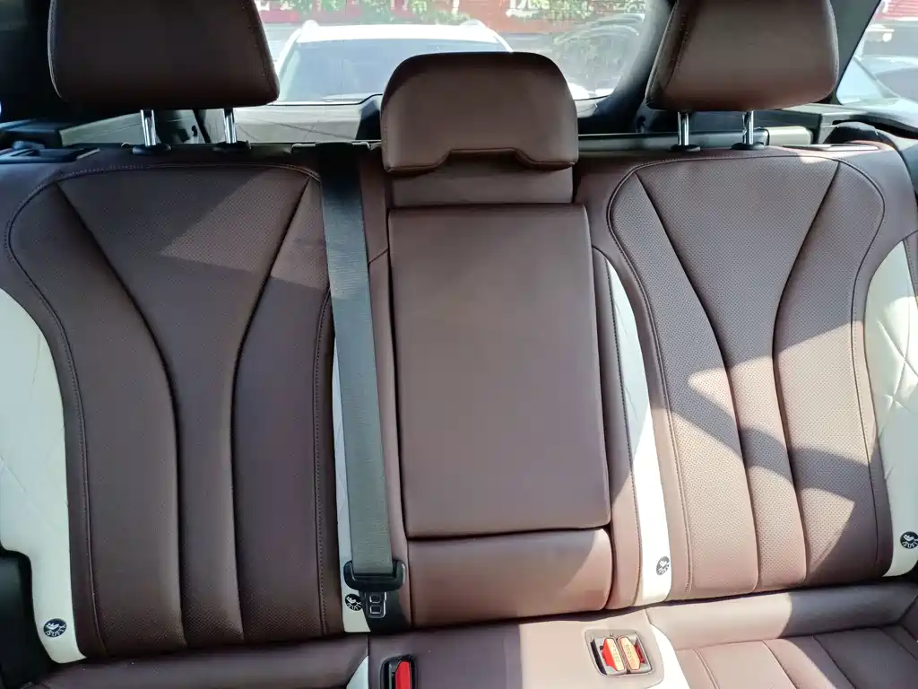 Geely Xingyue L — миниатюра 12