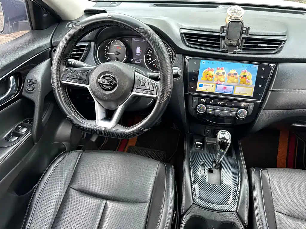 Nissan X-Trail — миниатюра 18