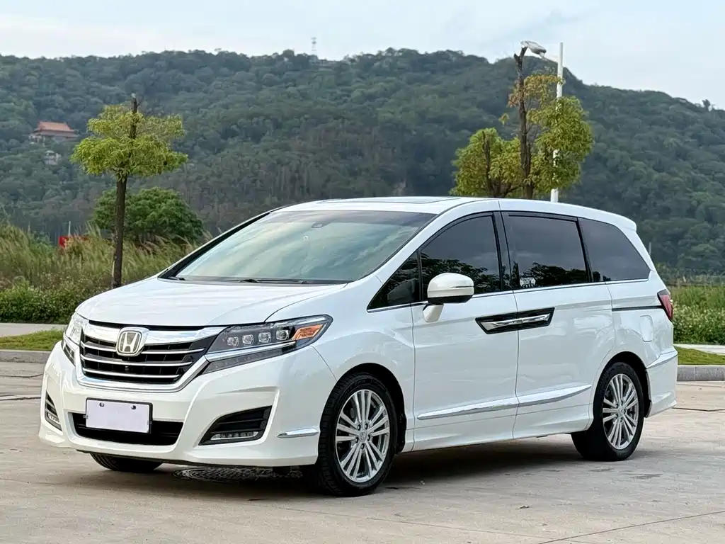 Honda Elysion 2019