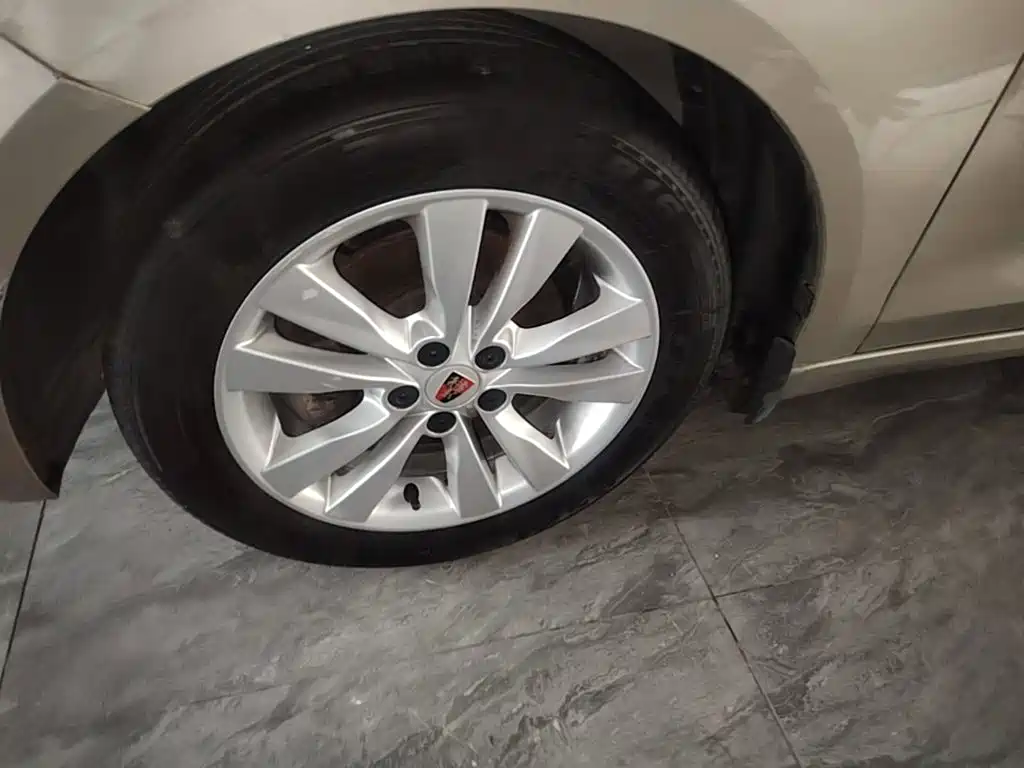Roewe 360 — миниатюра 23