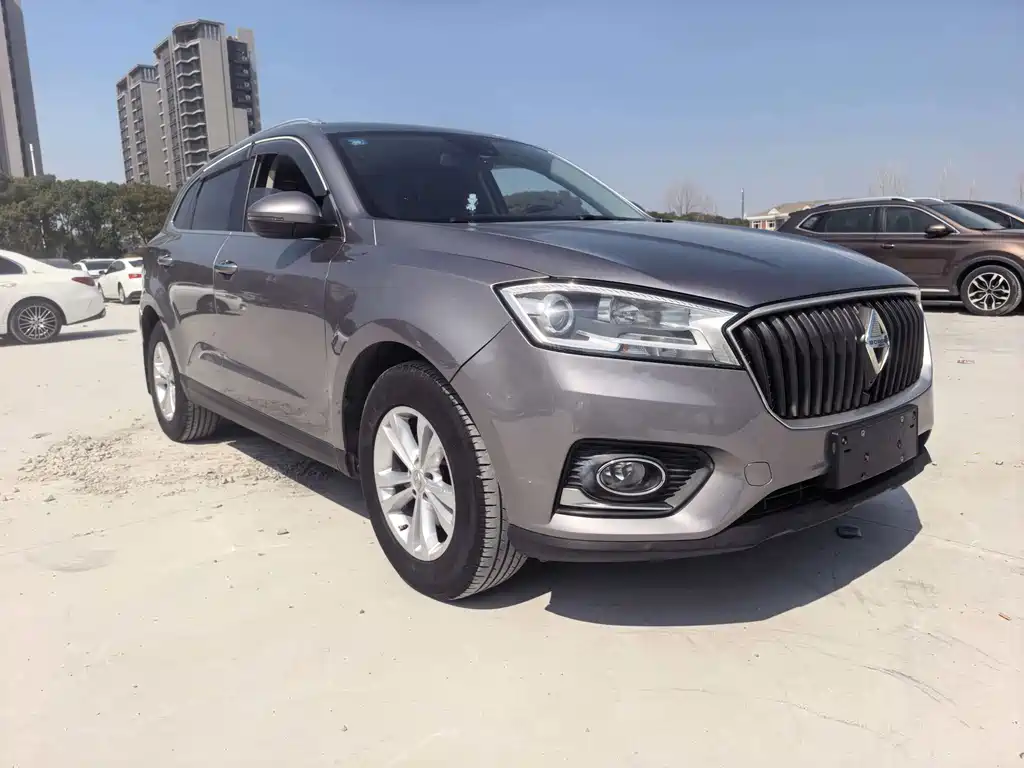 BORGWARD BAOWO BX7