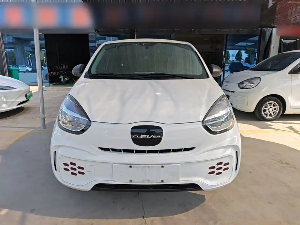 Roewe Clever — миниатюра 3