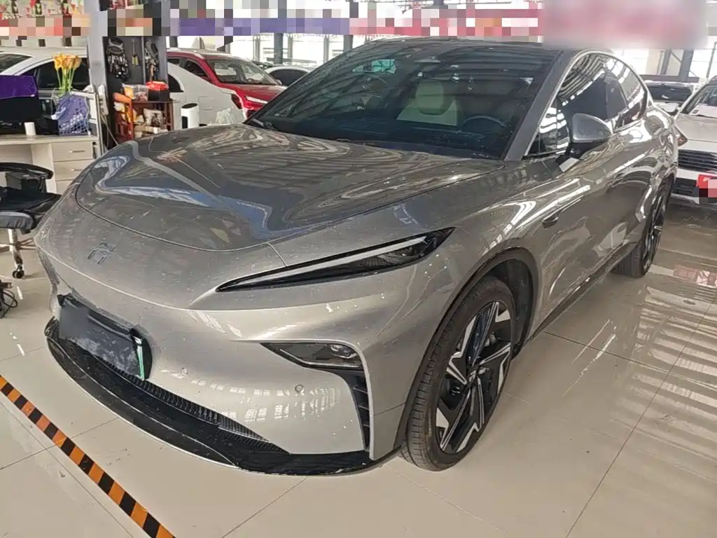 Rising Auto R7