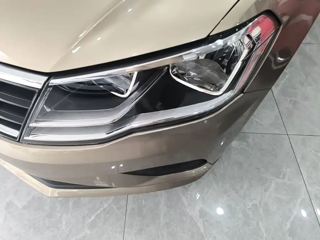 Volkswagen Jetta — миниатюра 24