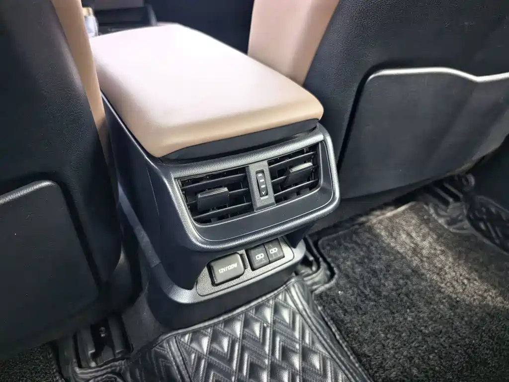 Lexus ES — миниатюра 14