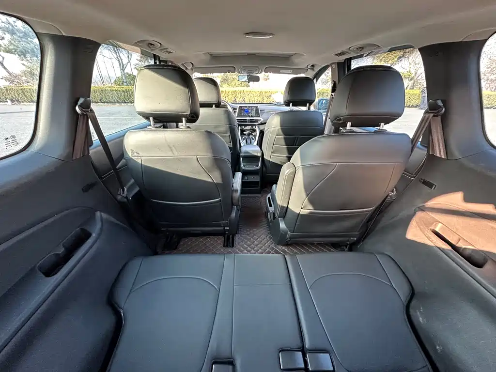 SAIC MAXUS CHASE G50