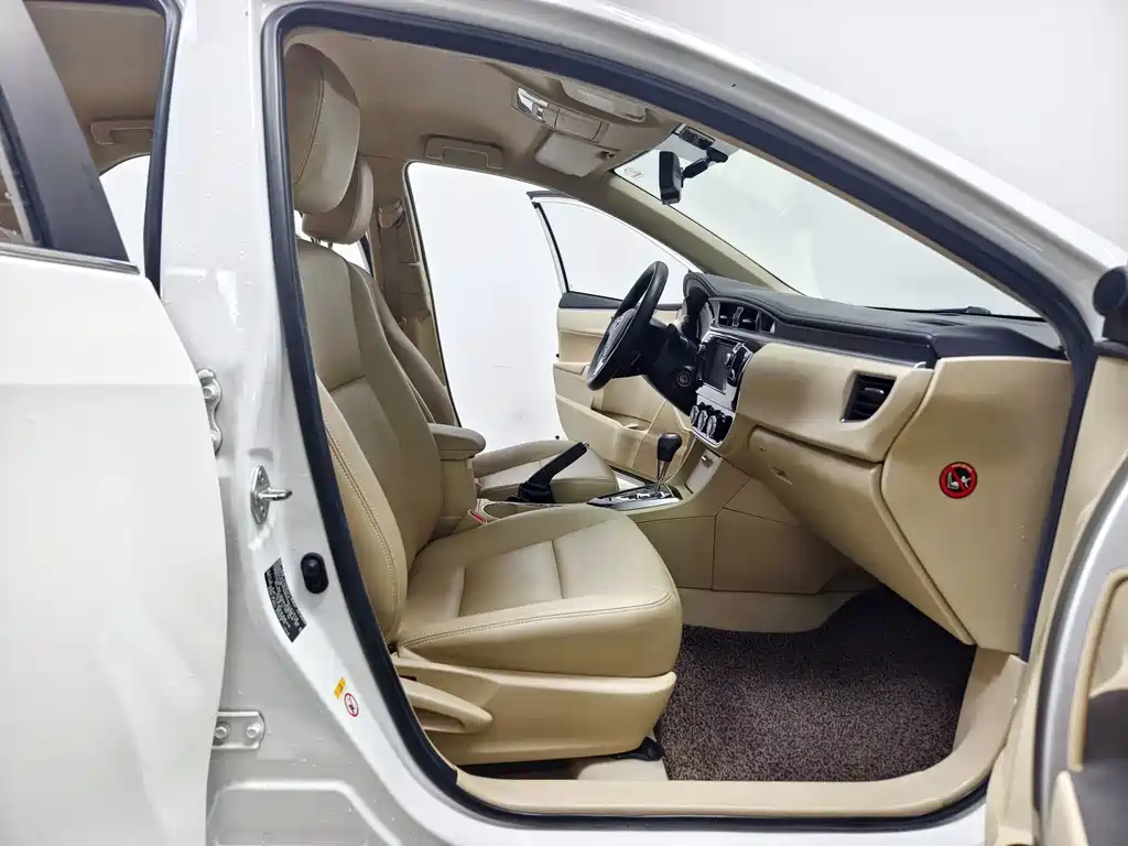 Toyota Corolla — миниатюра 13