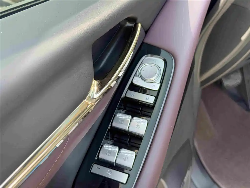 GAC Motor Trumpchi M8 — миниатюра 9