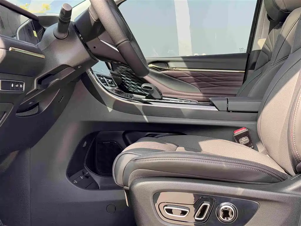 GAC Motor Trumpchi M8 — миниатюра 10