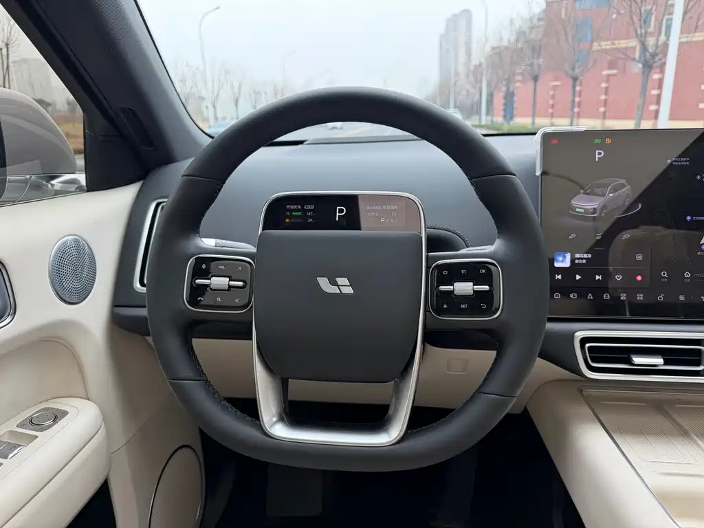 Li Auto IDEAL L6