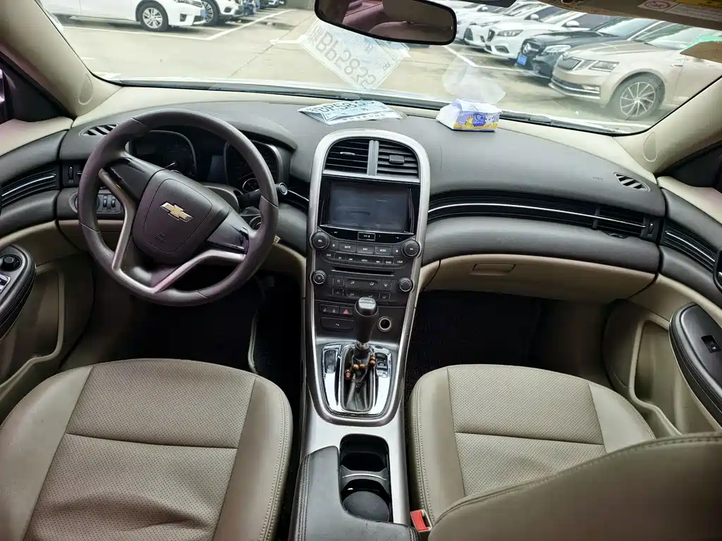 Chevrolet Malibu — миниатюра 9