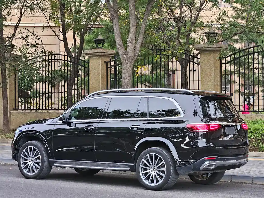 Mercedes-Benz GLS 2023 — фото 3