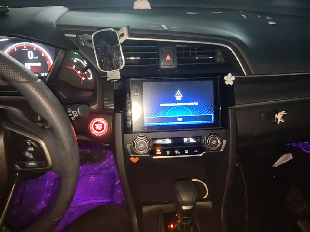 Honda Civic — миниатюра 13