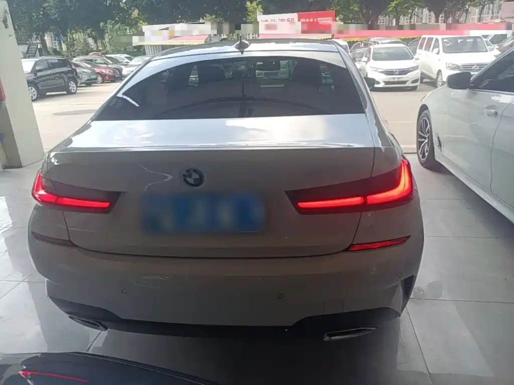 BMW 3 Series 3 2022 325i M Sport