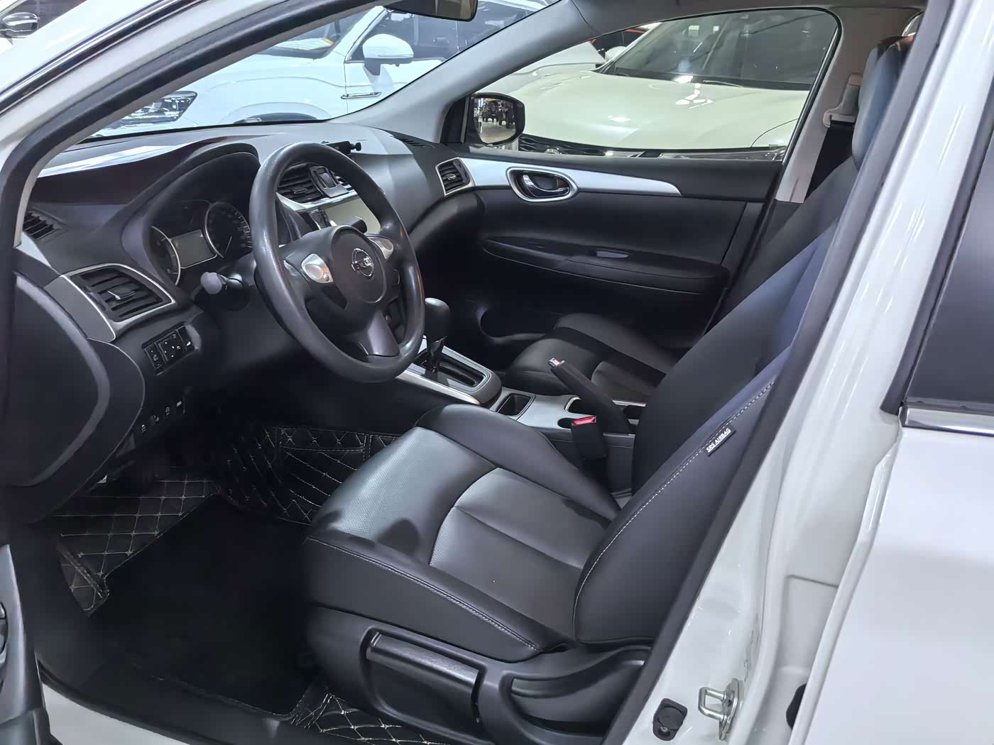 Nissan Sylphy 1.6 л 2024 г. Белый, пробег 5000 км