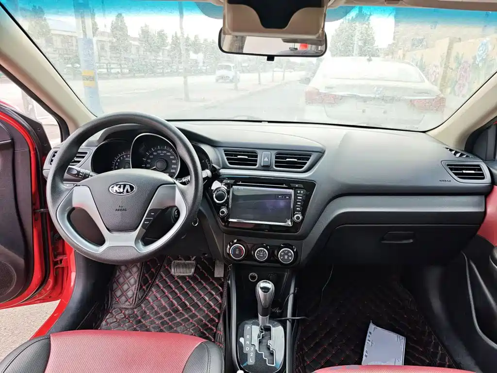 Kia K2 — миниатюра 10