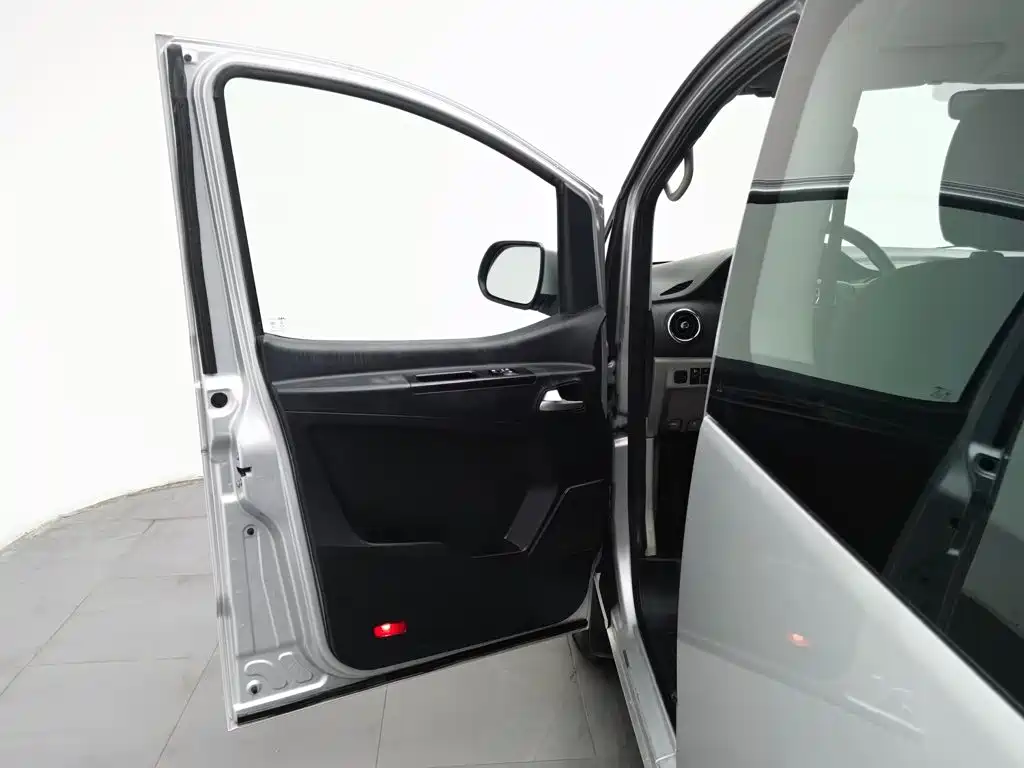 JAC Refine Refine M3 — миниатюра 16