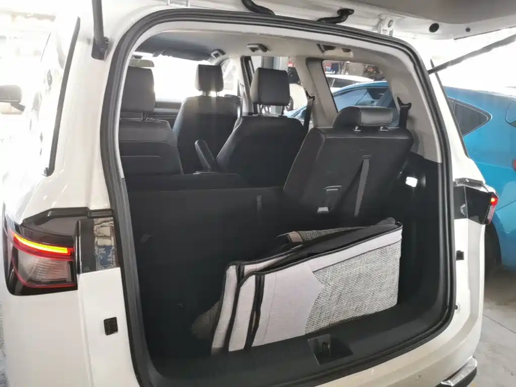 Wuling Jiachen — миниатюра 19
