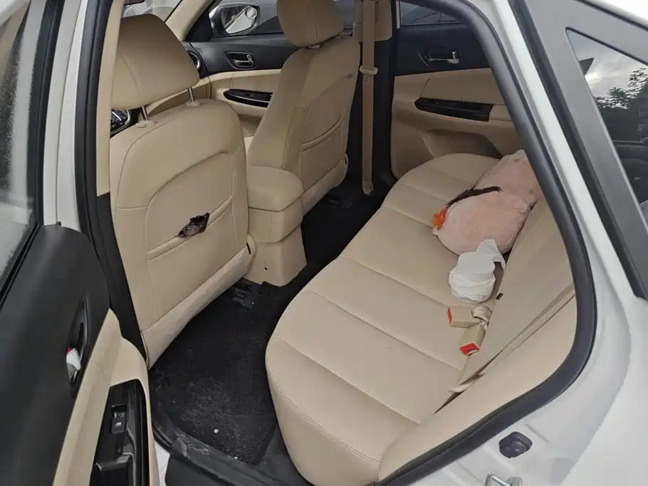 Changan Eado — миниатюра 11