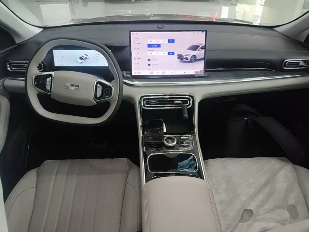 Geely Galaxy Galaxy 6 6 2026 125km +