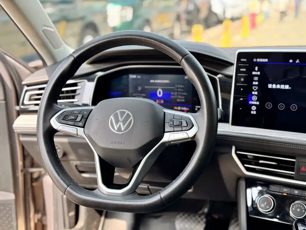 Volkswagen Sagitar — миниатюра 9