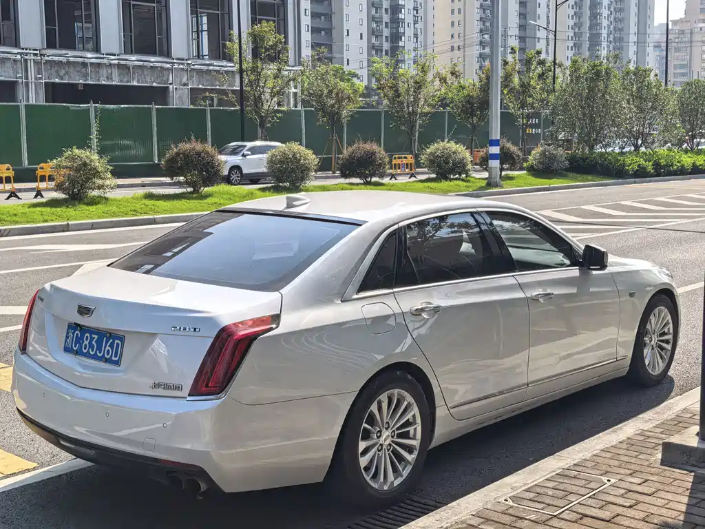 Cadillac CT6 — миниатюра 8