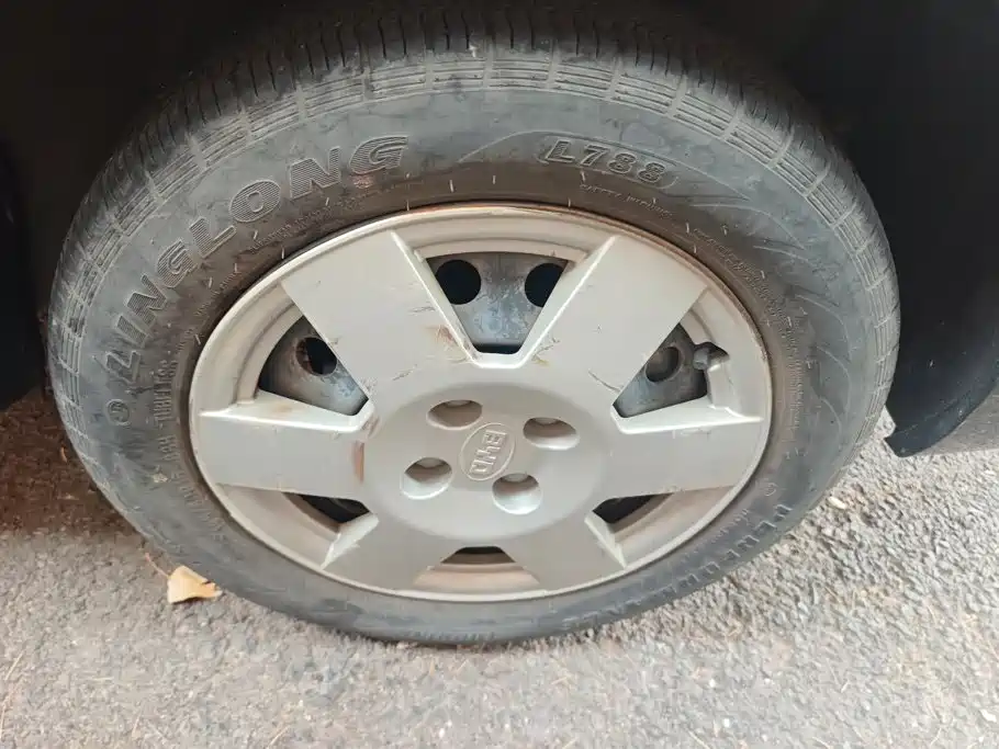 BYD F3 — миниатюра 6