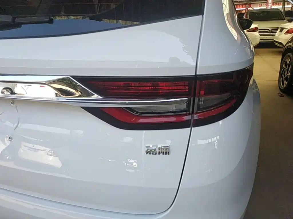 Geely Jia Ji — миниатюра 8
