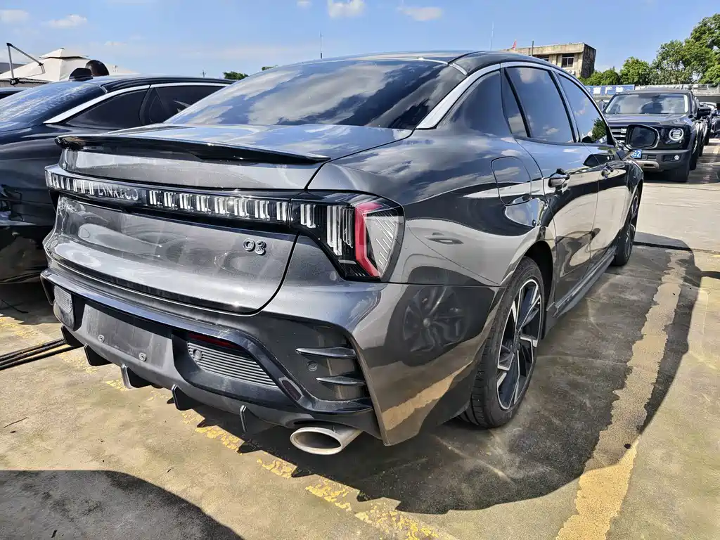 Lynk & Co 03 — миниатюра 14