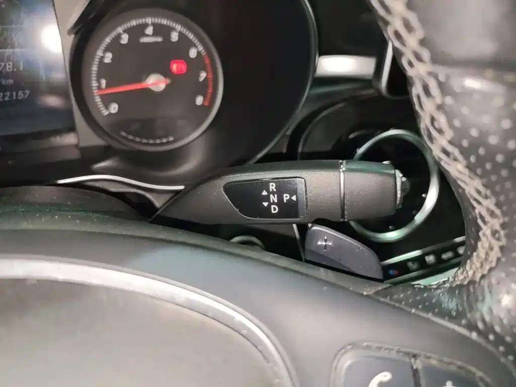 Mercedes-Benz C-Class — миниатюра 14