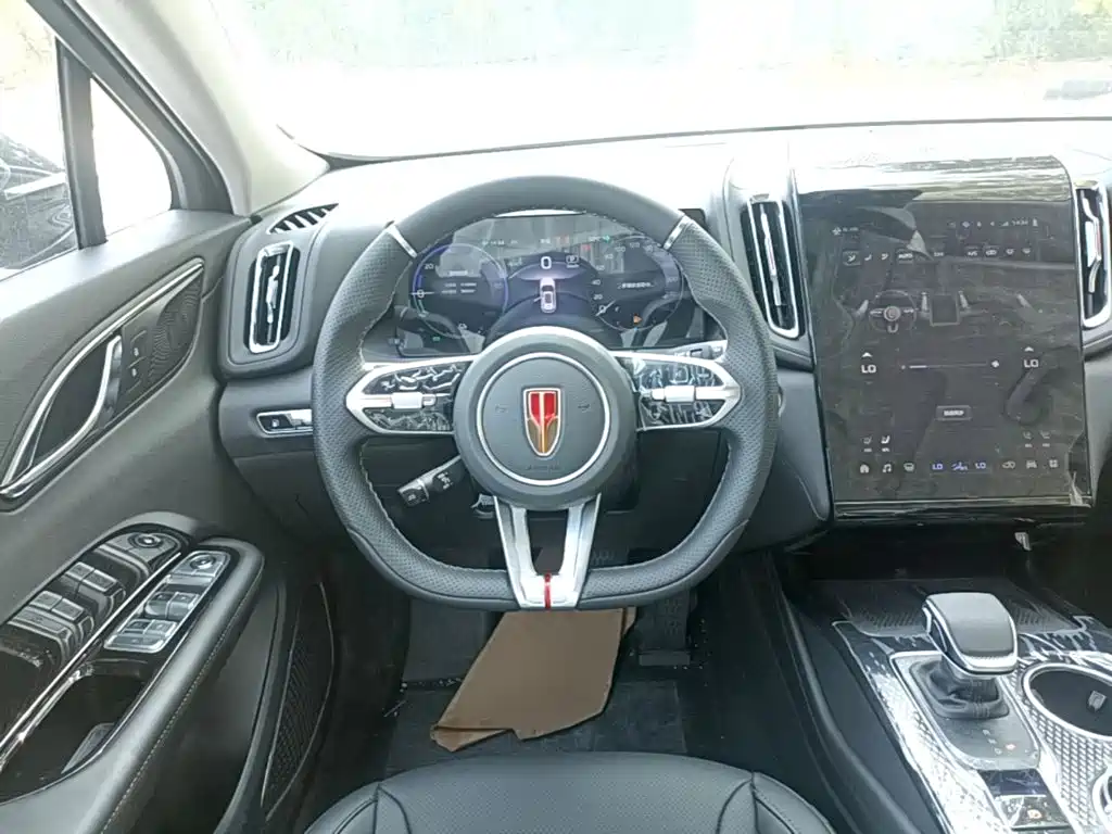 Hongqi Hongqi HS3 PHEV — миниатюра 11