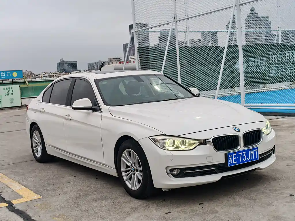 BMW 3 Series — миниатюра 3