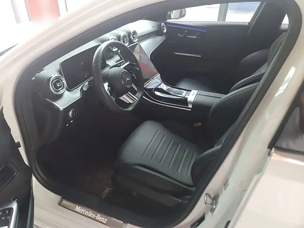 Mercedes-Benz C-Class — миниатюра 15