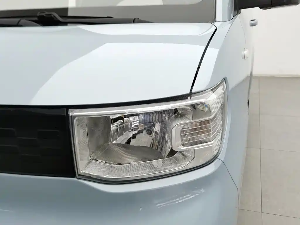 Wuling MINIEV — миниатюра 7