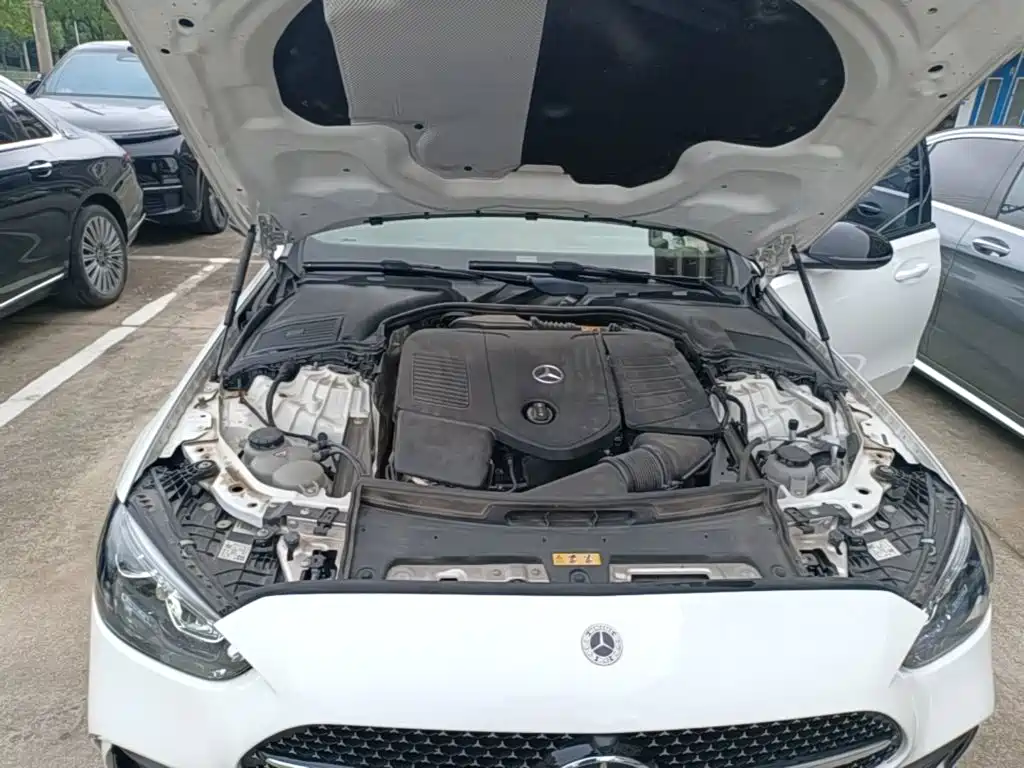 Mercedes-Benz C-Class — миниатюра 20