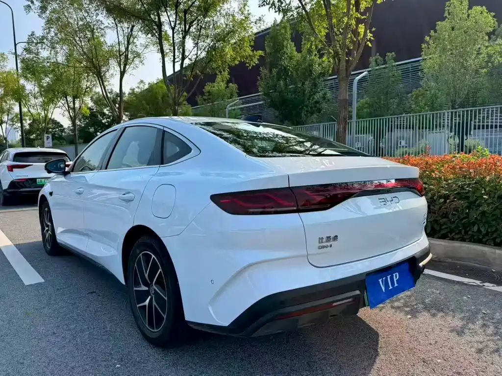 BYD Qin L — миниатюра 9