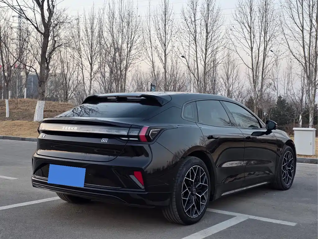 ZEEKR EXTREME KRYPTON 001