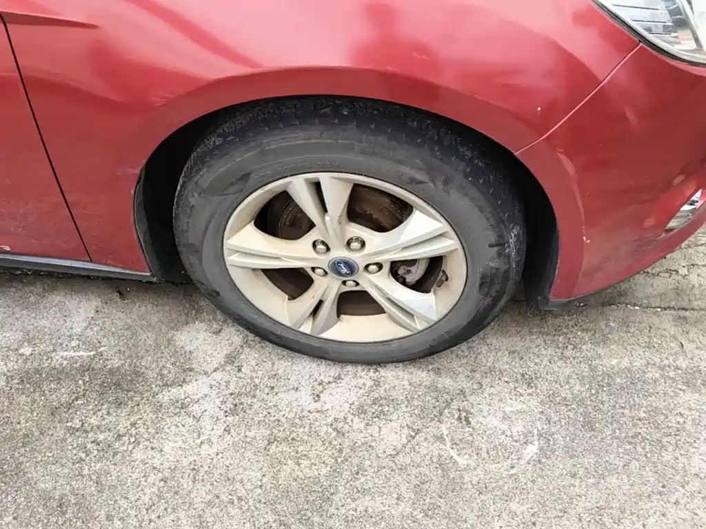 Ford Focus — миниатюра 12