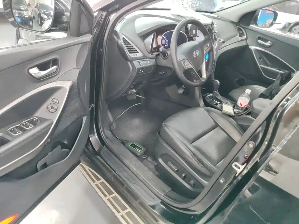Hyundai Santa Fe — миниатюра 16