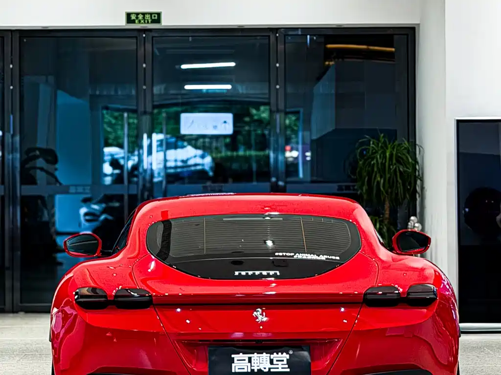 Ferrari Roma — миниатюра 9