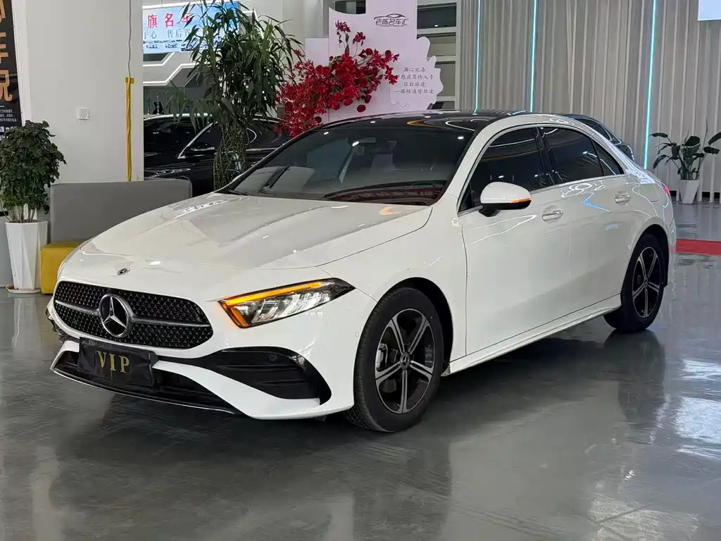 Mercedes-Benz A-Class 2023