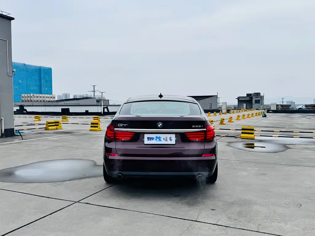 BMW 5 Series GT 5 GT 2010 535i Lead